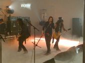 Slash solo 2012 soundcheck_walmart walmart_slash (3)